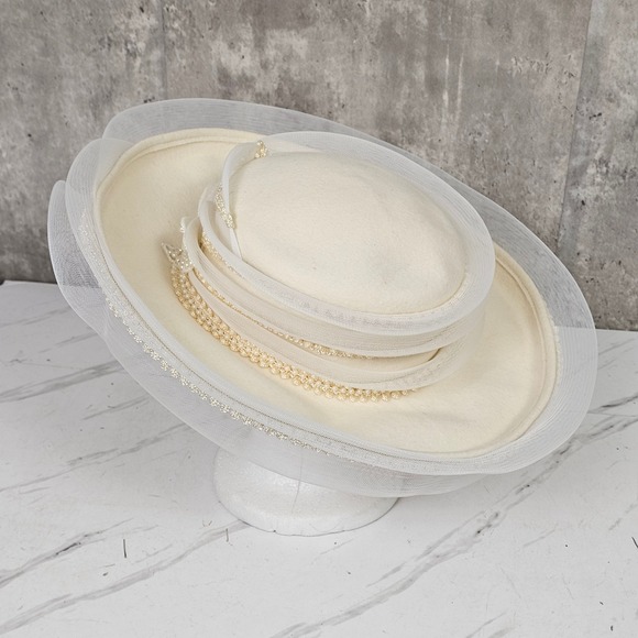 Vintage Church Hat Cream Formal Dress Hat Pearl Beaded Wedding Party - Picture 6 of 13